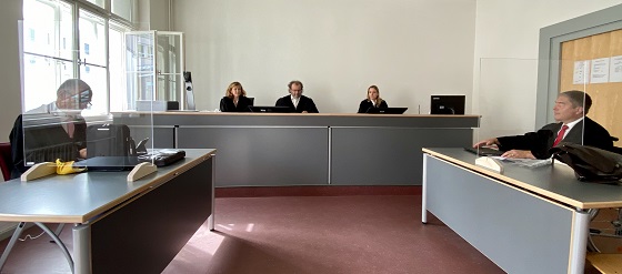 Regensburger Kammergericht will die Klagen gegen den Wirtschaftsprüfer nach Nürnberg weiterreichen