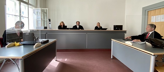 Regensburger Kammergericht will die Klagen gegen den Wirtschaftspr&uuml;fer nach N&uuml;rnberg weiterreichen
